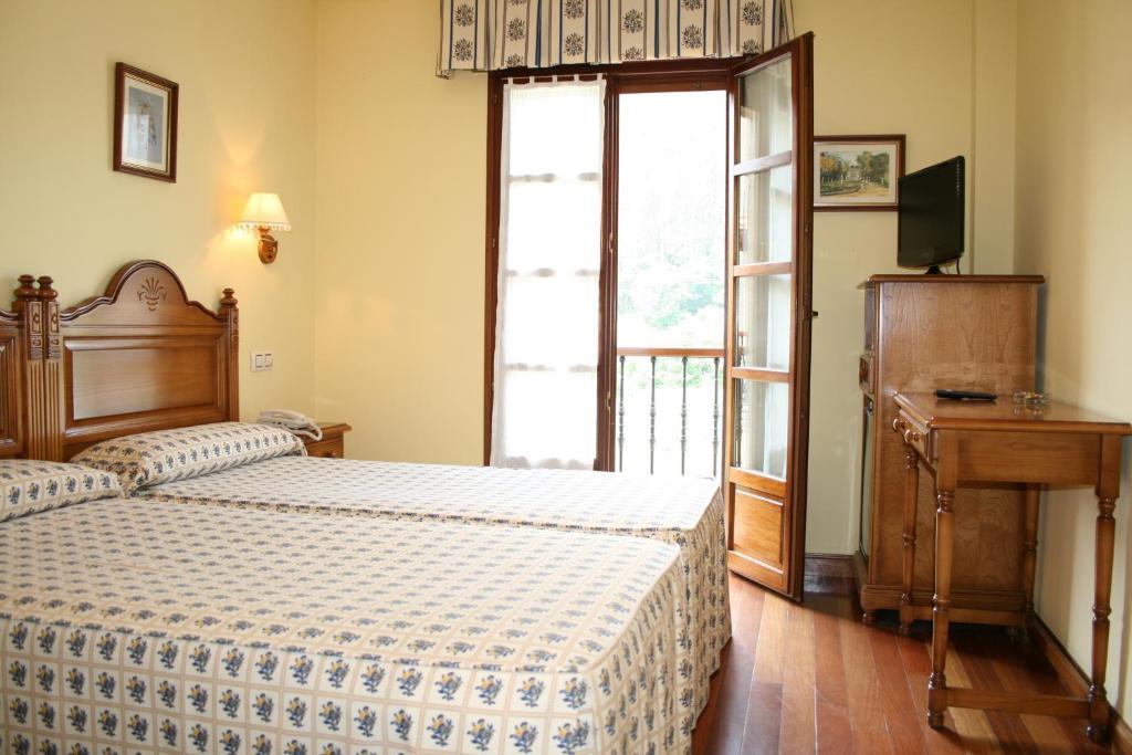 Hotel Valle Las Luinas Soto de Luina Bilik gambar